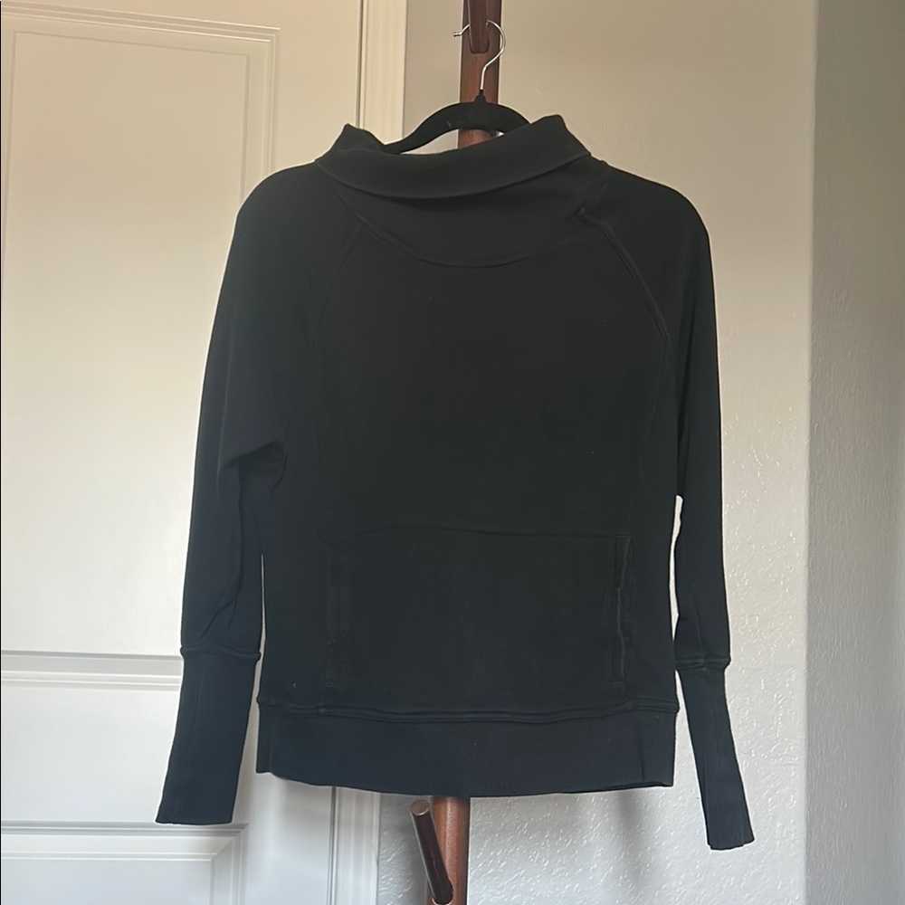Women’s Champion Black Cowl Neck Sweatshirt Size XS |D109